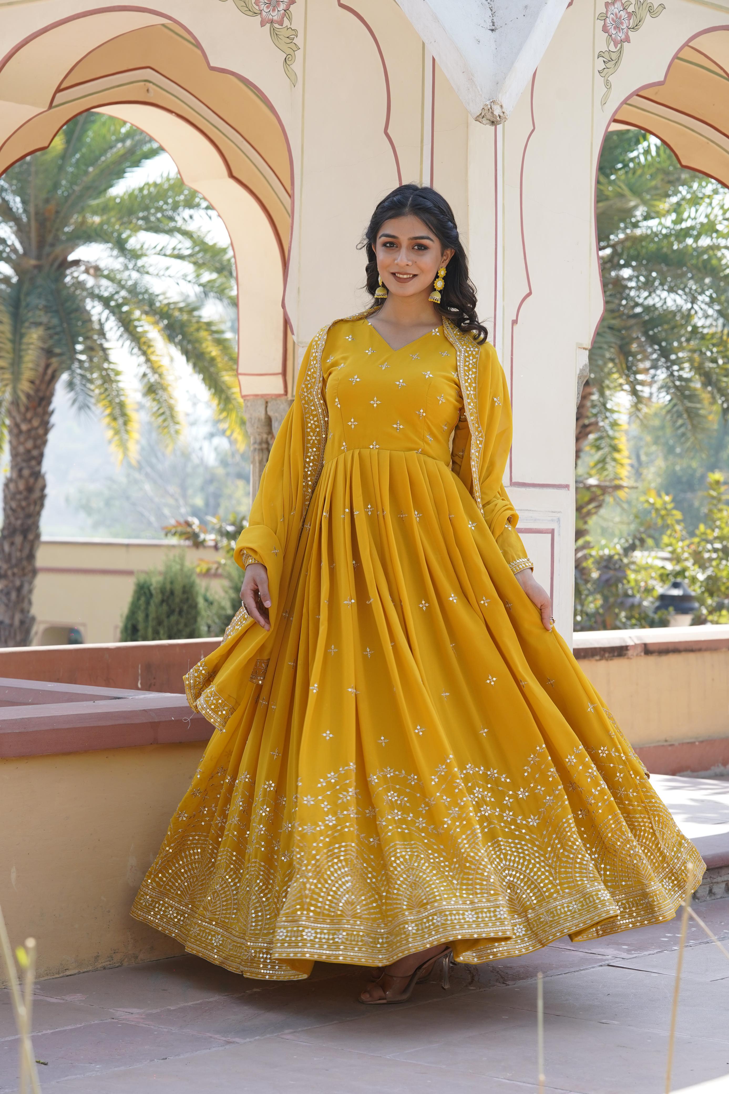 PILAKI- PREMIUM READYMADE GOWN WITH DUPATTA SET-LC-1084