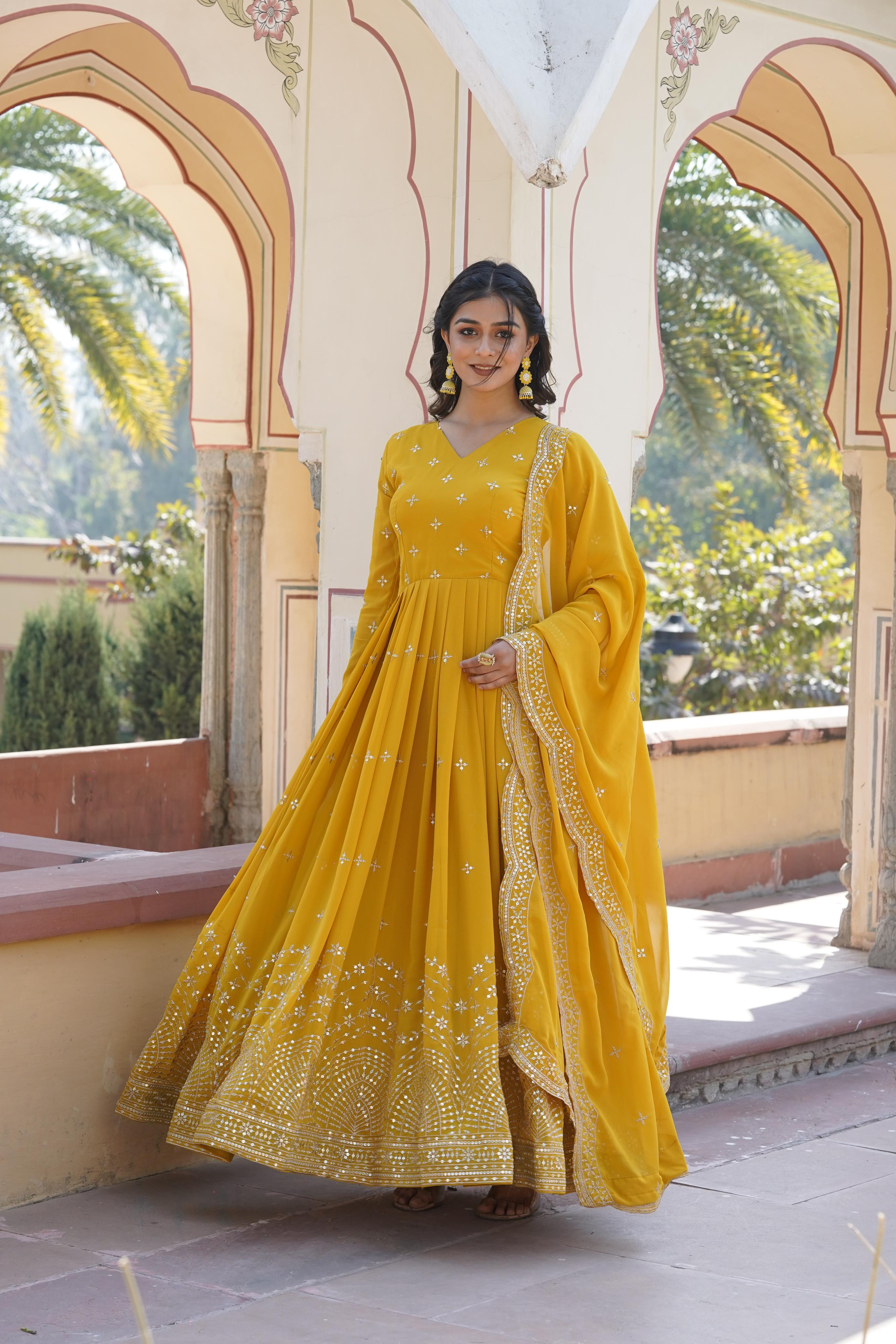 PILAKI- PREMIUM READYMADE GOWN WITH DUPATTA SET-LC-1084