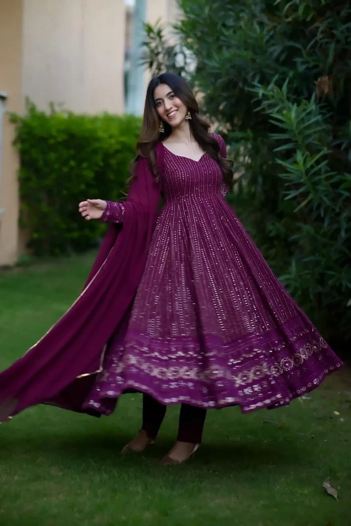 PILAKI'S Navya purple embroidered suit set TD-6039