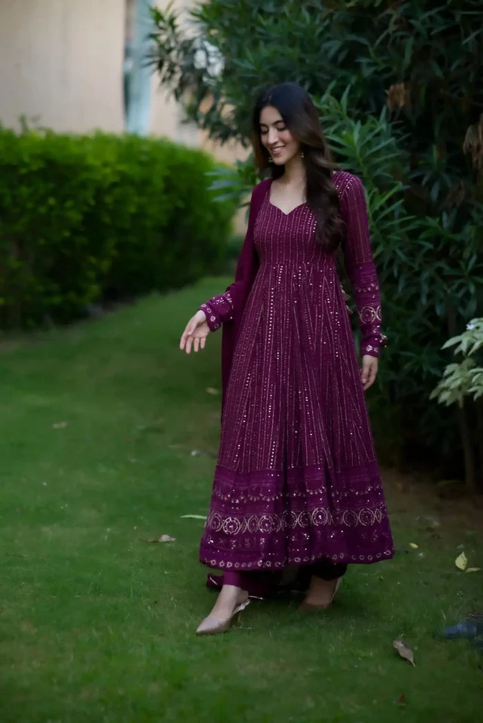 PILAKI'S Navya purple embroidered suit set TD-6039