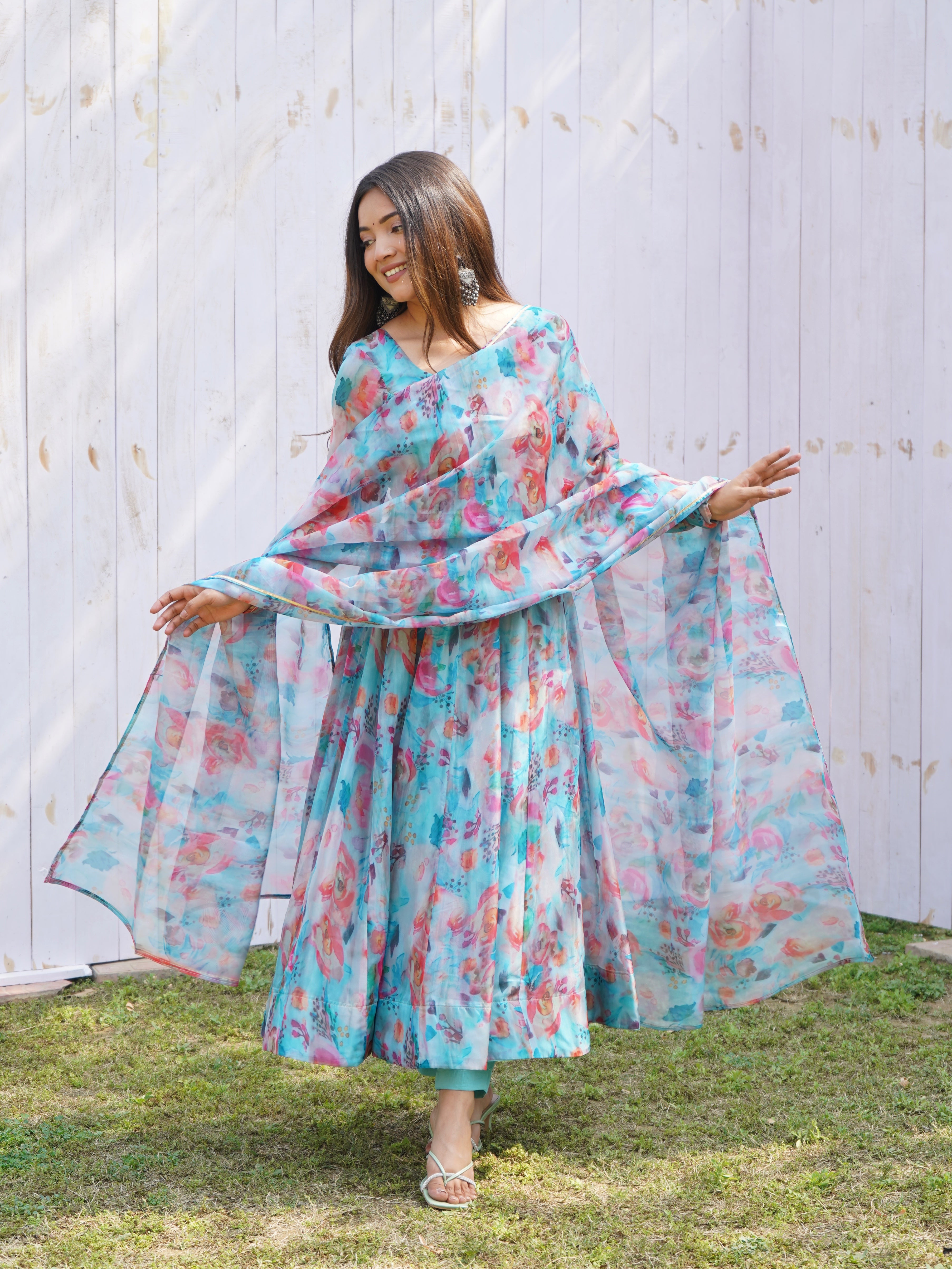 MUSKAN SKY BLUE FOX GEORGETTE DKB-16: