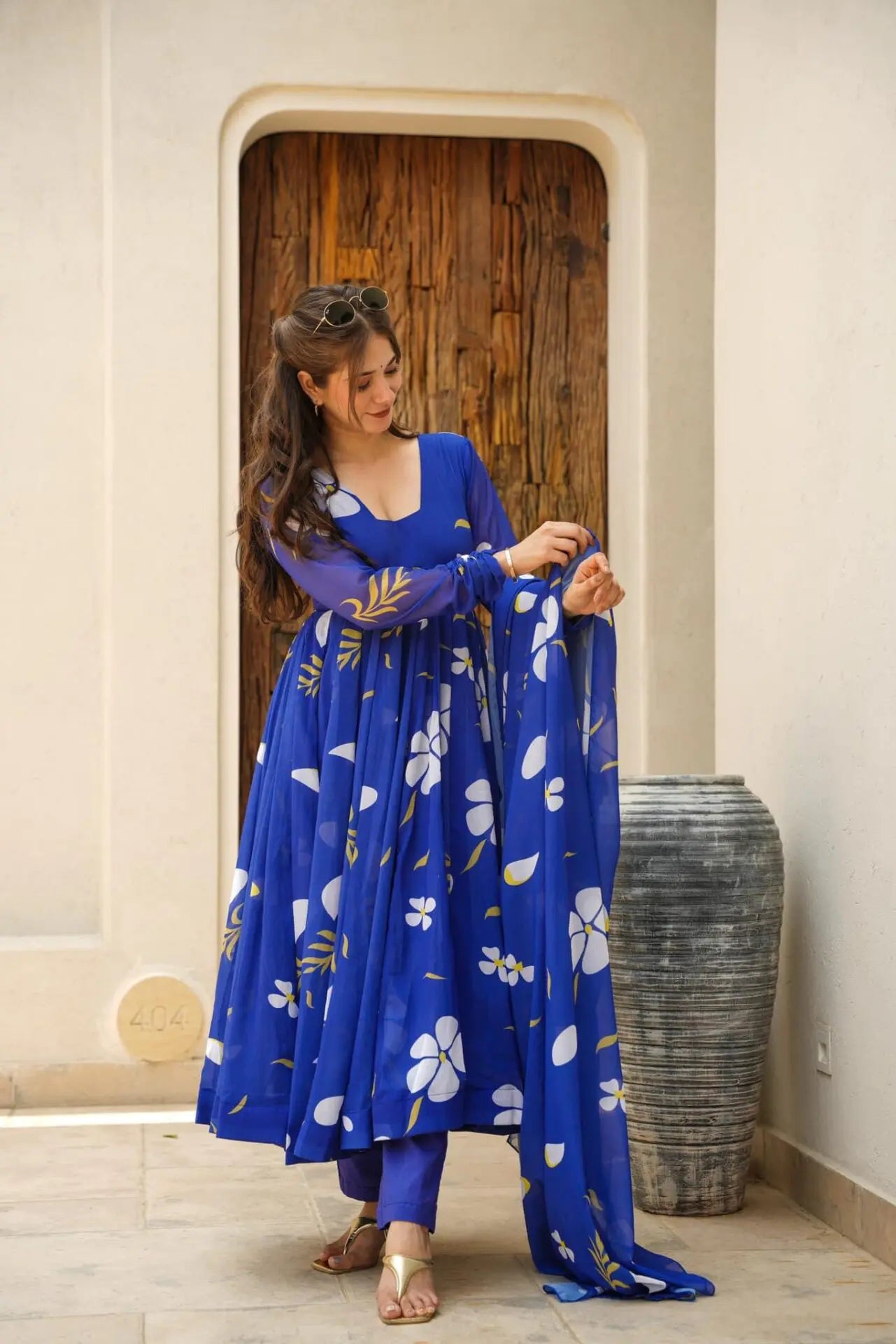 PILAKI- BLUE FLORAL GEORGETTE SET