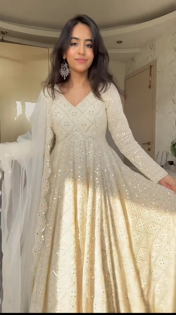 PILAKI'S PREMIUM  ANARKALI SUT SET - 115