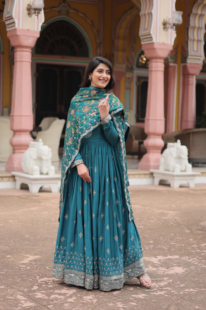 PILAKI'S GOWN-WITH-DUPATTA SUIT SET LW-9190