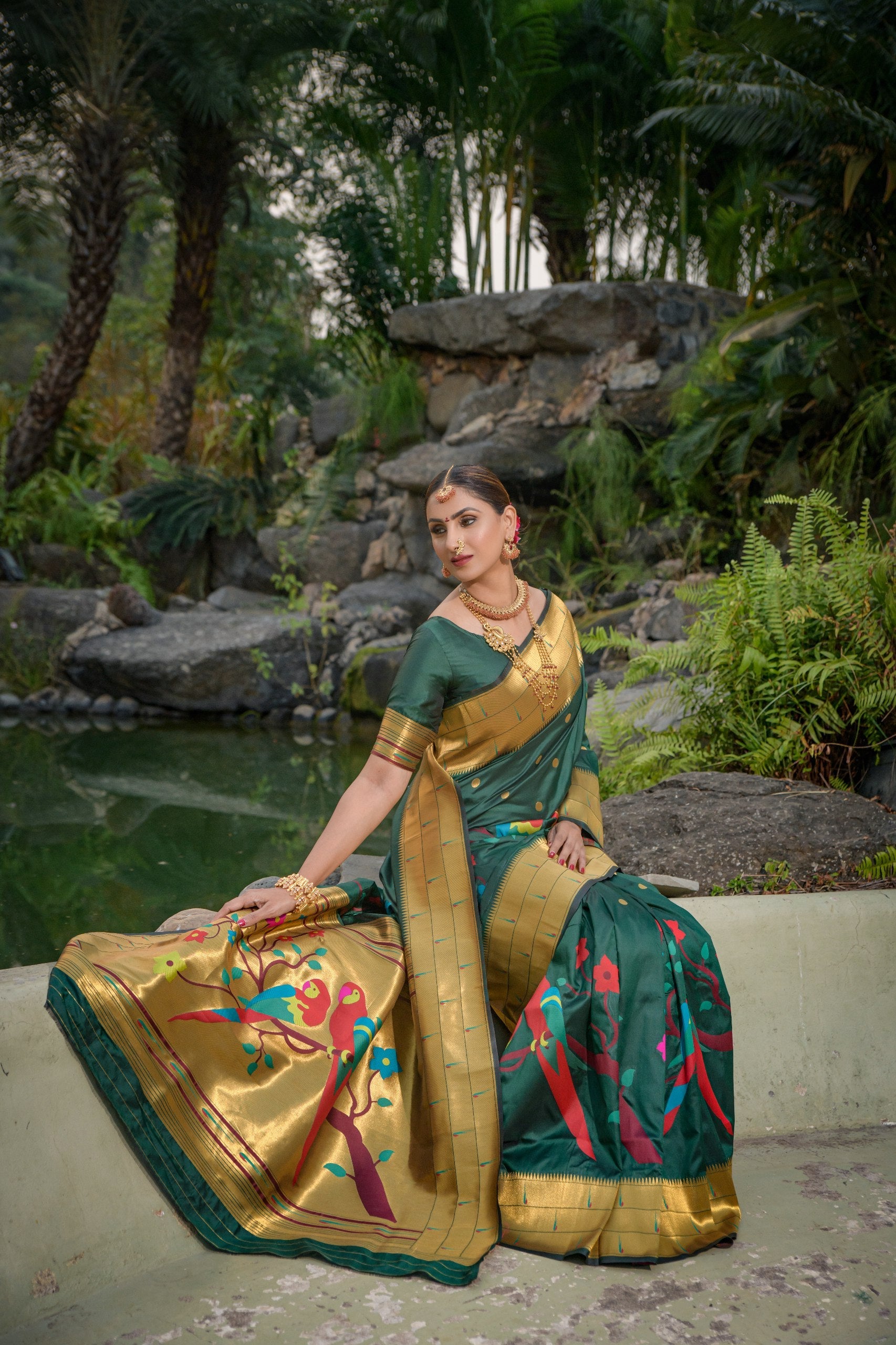 Tripal muniya Perot paithani silk handloom saree with Pure Jari