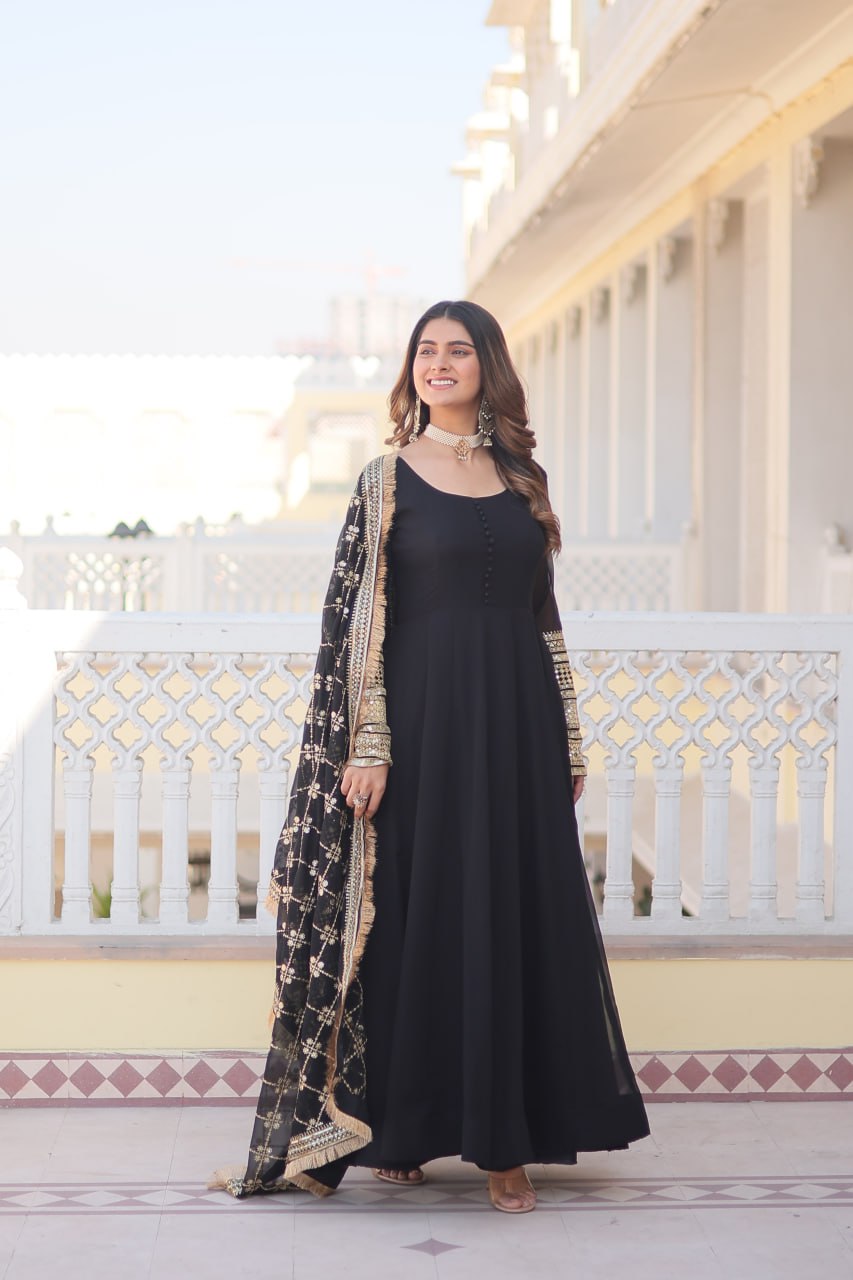 BLACK COLOUR READYMADE ALIA CUT GOWN WITH DUPATTA SET-KKA-1070