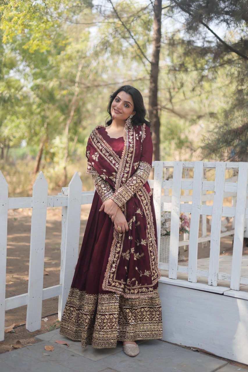 RADIANT DARK MAROON SUIT SET  TD-142