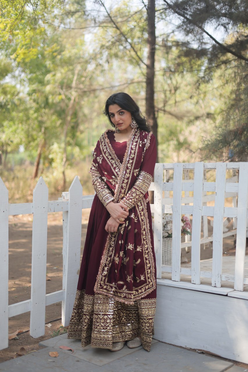 RADIANT DARK MAROON SUIT SET  TD-142