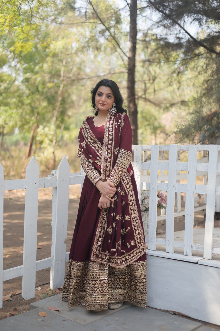 RADIANT DARK MAROON SUIT SET  TD-142