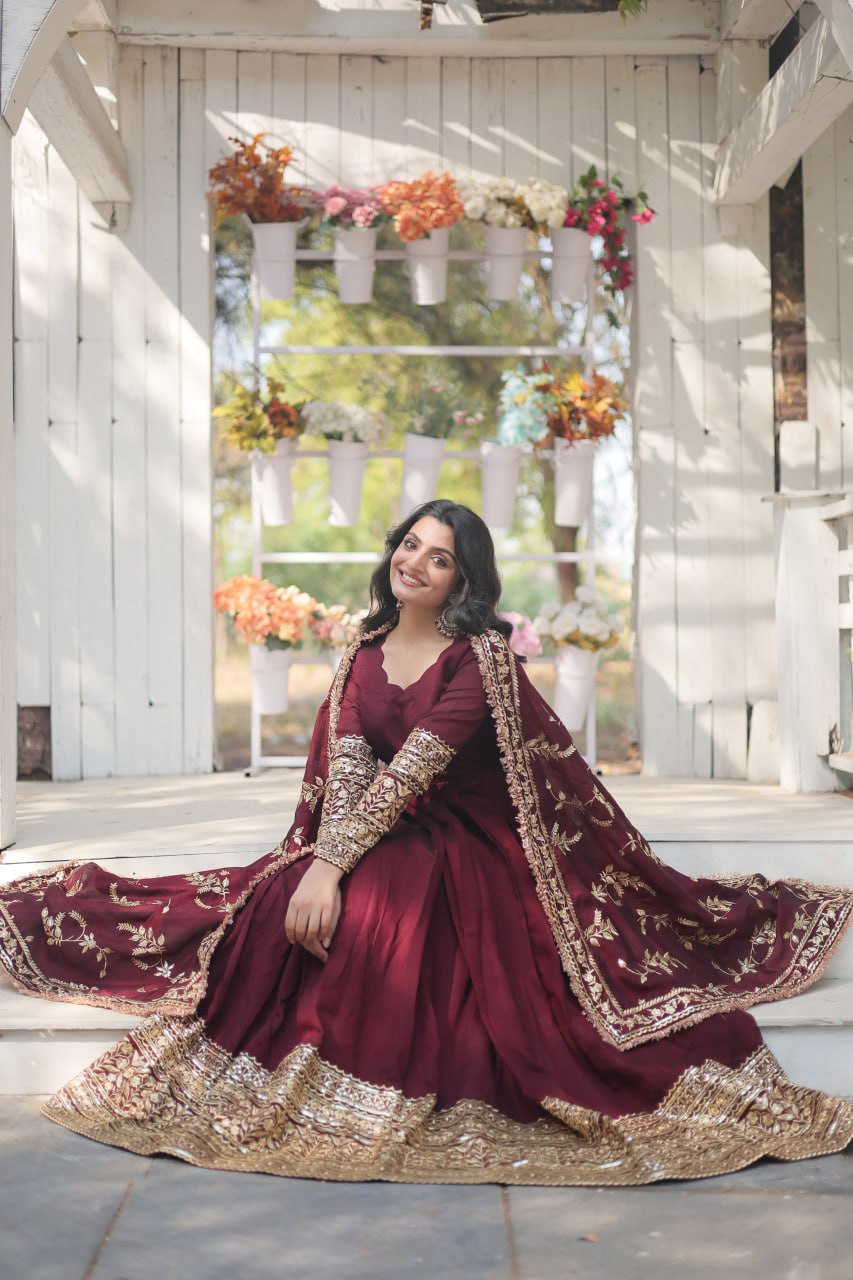 RADIANT DARK MAROON SUIT SET  TD-142