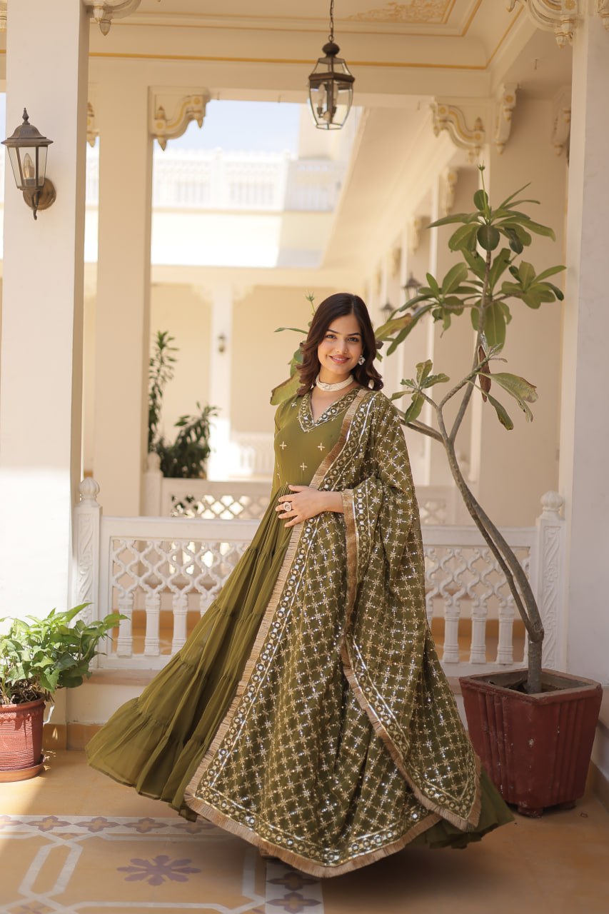 ZENNY EMBROIDERY WORKED GOWN WITH DUPATTA  LW-9178